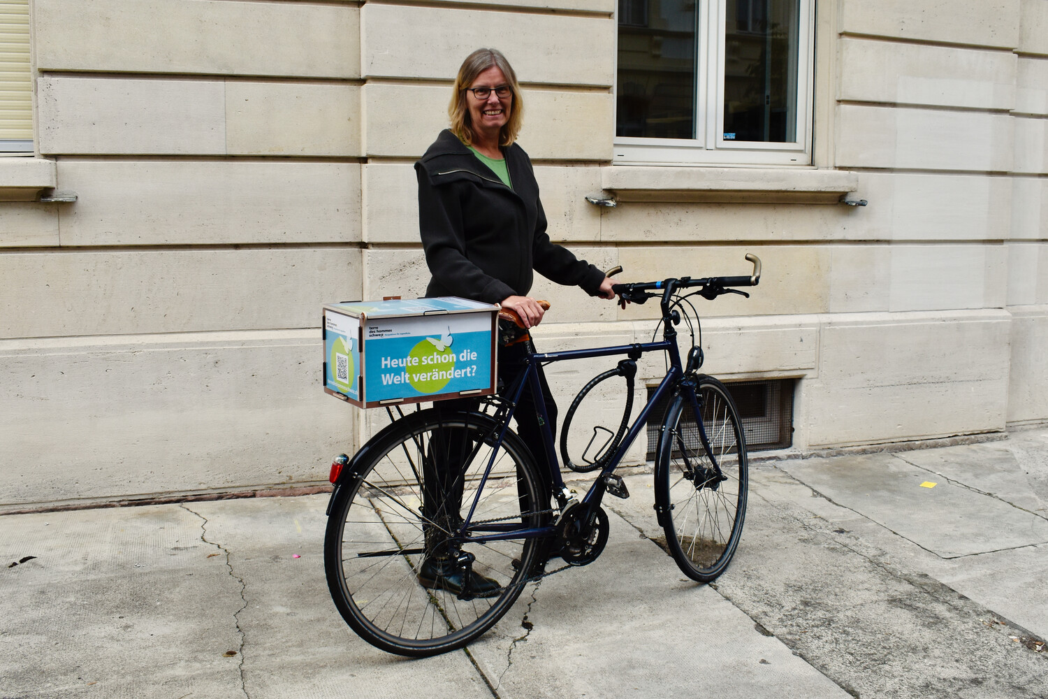 Franziska Lauper mit Velo