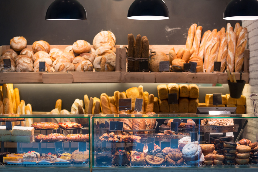 2. Bauer, Mühle, Bäckerei und bei uns Konsumentinnen und Konsumenten: Überall kommt es zur Lebensmittelverschwendung.